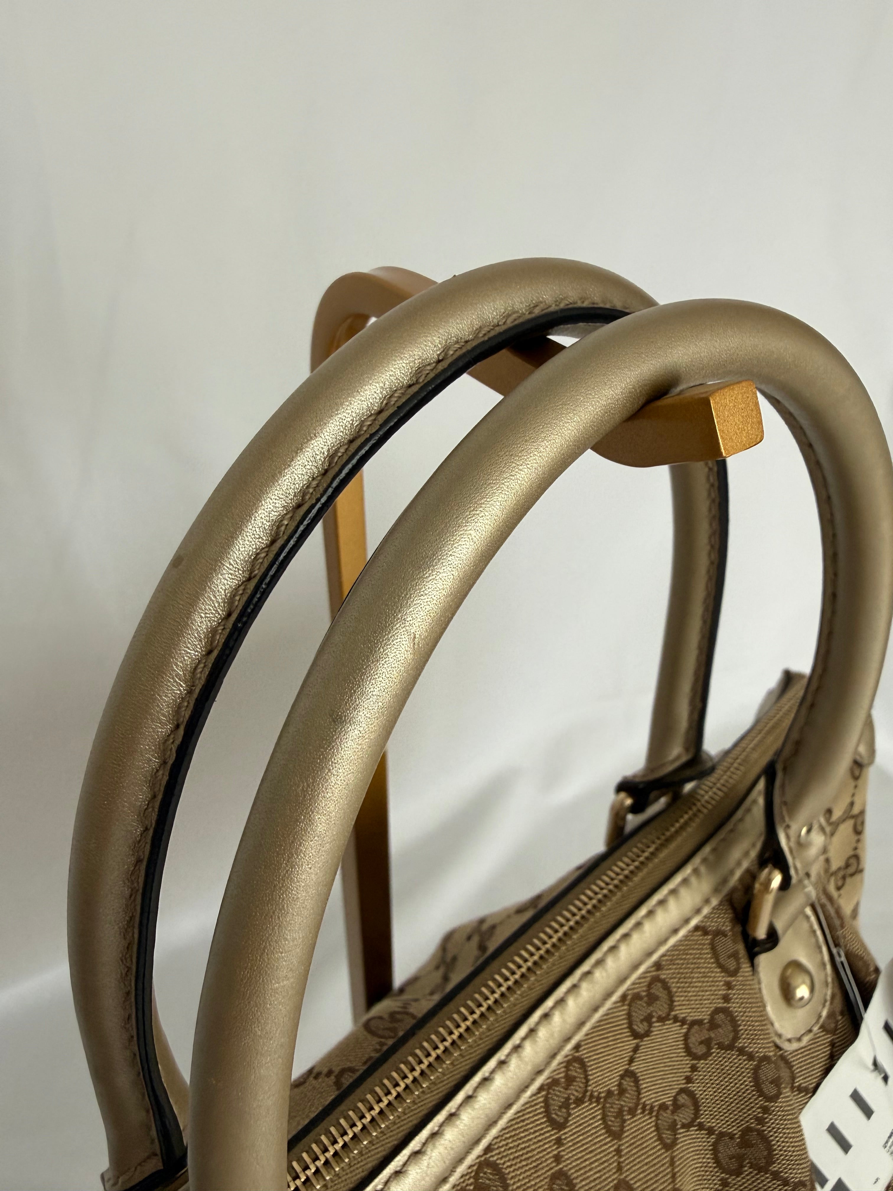 GUCCI MONOGRAM SUKEY