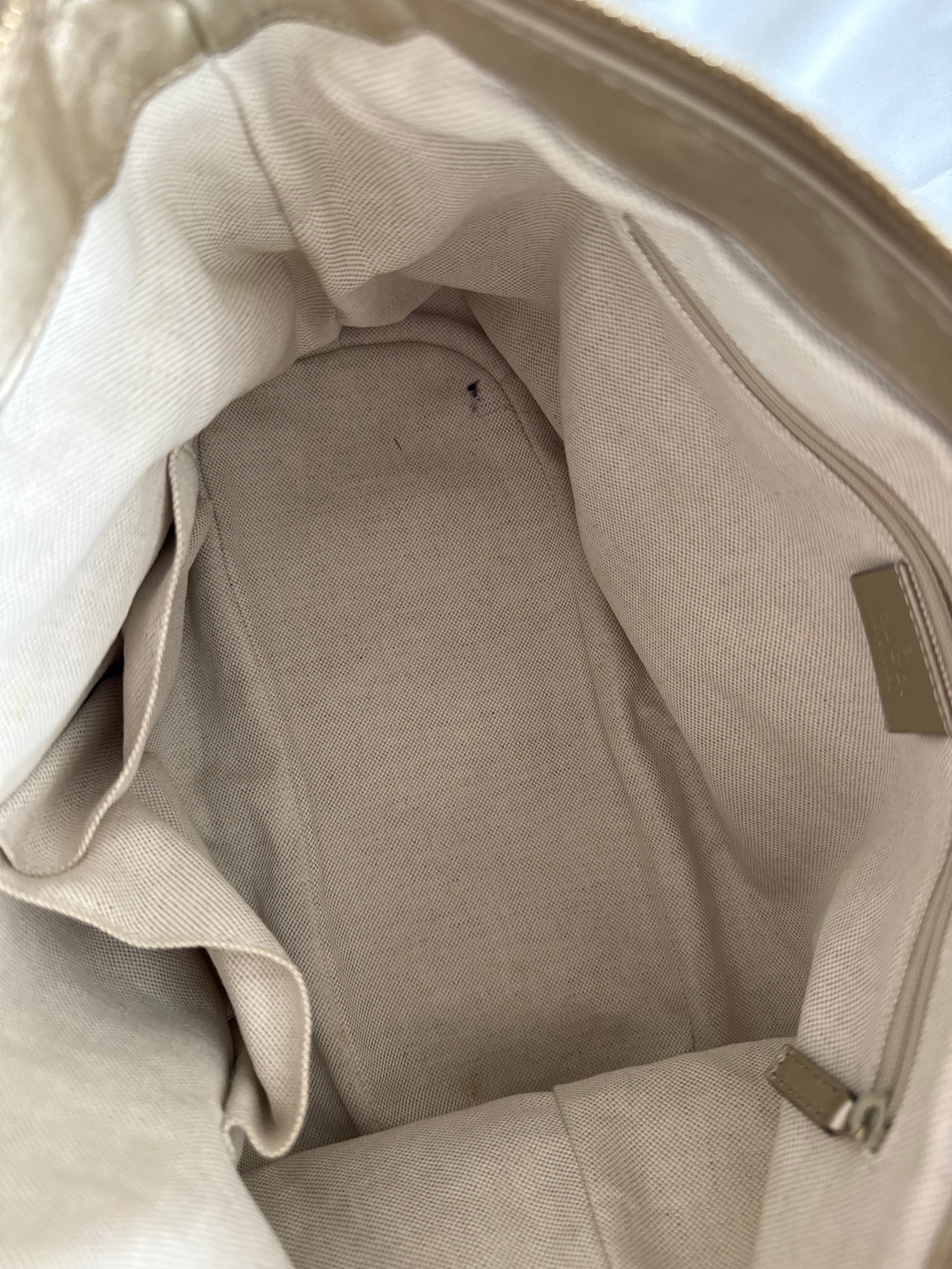 GUCCI MONOGRAM SUKEY