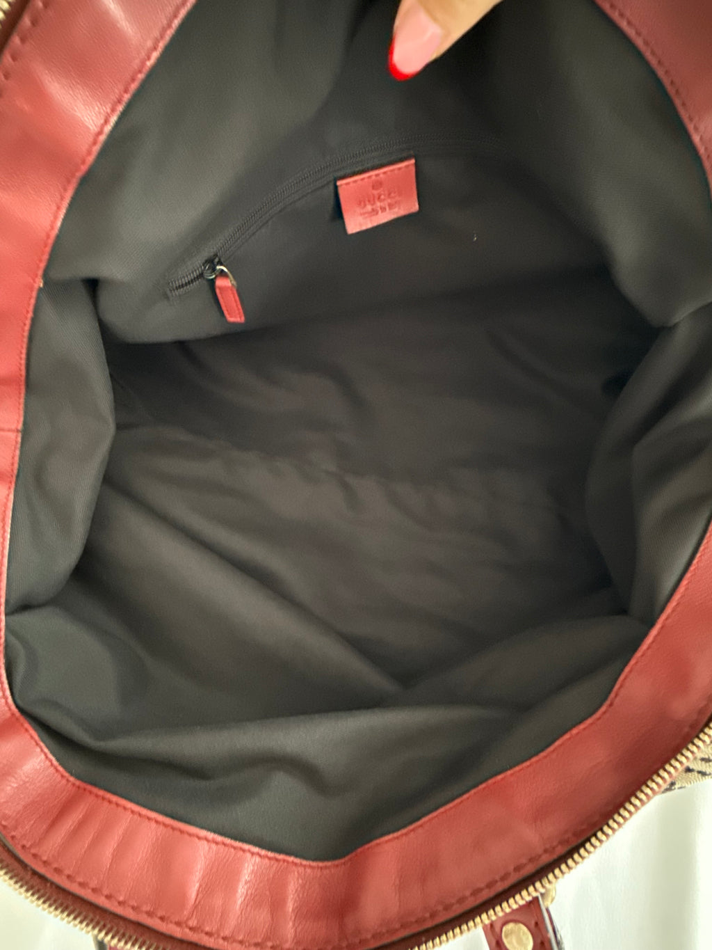 GUCCI SUKEY ROJO